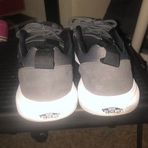 vans ultrarange lite